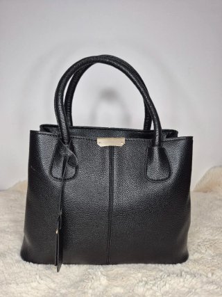Bolso de mano negro