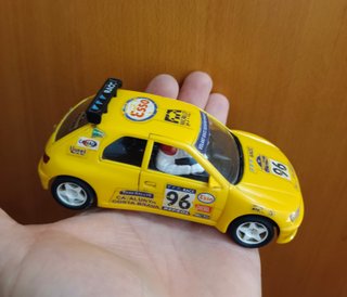 Peugeot 306 Maxi RACC Ninco Scalextric