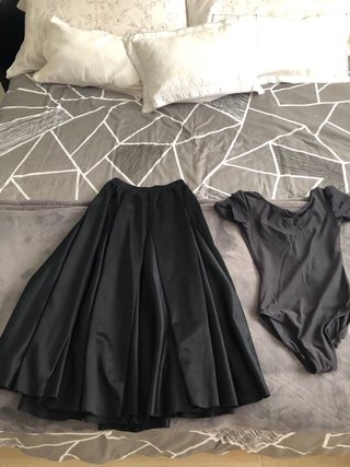 Conjunto de ensayo flamenco y maillot
