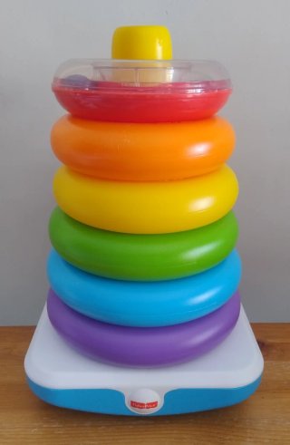Pirámide balanceante gigante de Fisher-Price