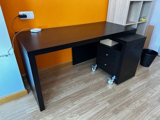Escritorio Negro con Cajonera opcional