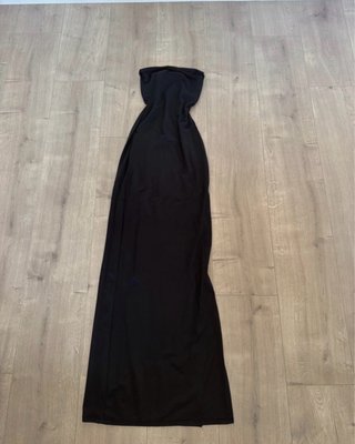 Vestido largo negro palabra de honor