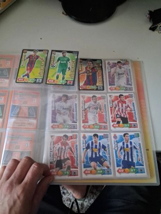 Colección Adrenalyn 2010-11 Panini Incompleta