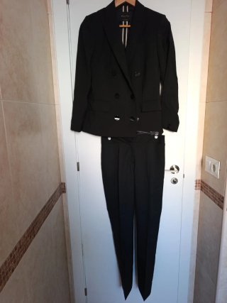 Traje de Mujer Massimo Dutti Negro