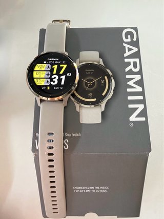 Garmin Venu 3S 41mm Arena/Dorado