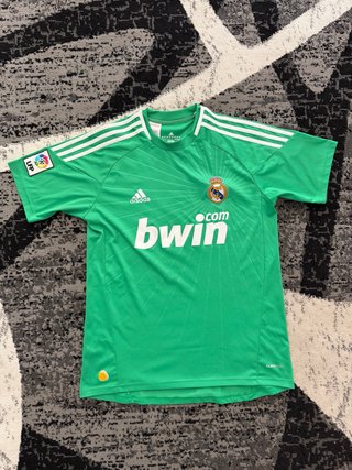 Camiseta Adidas Real Madrid 2010/2011 Casillas