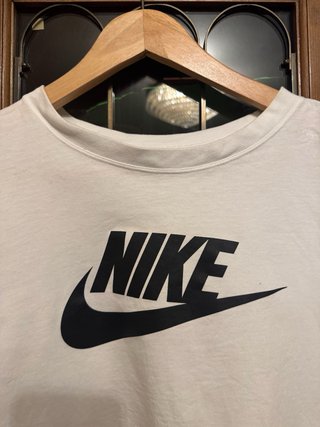 Camiseta Crop Top Nike Talla M