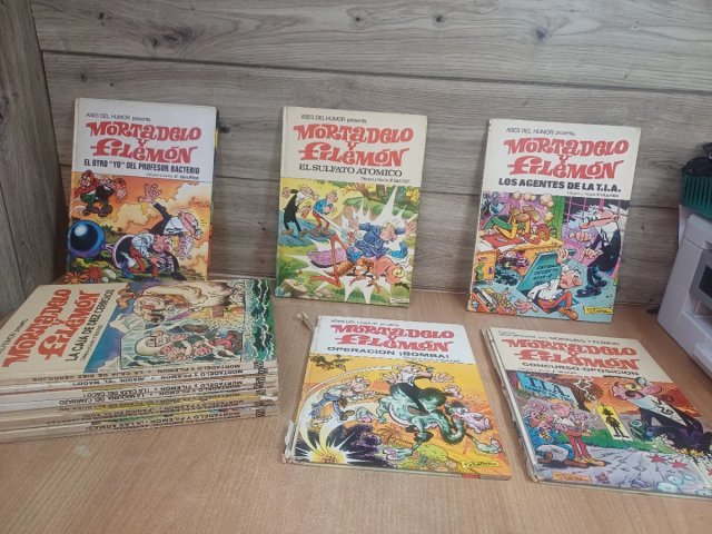 LOTE 14 COMICS MORADELO CON EL NUM 1 DE 1969
