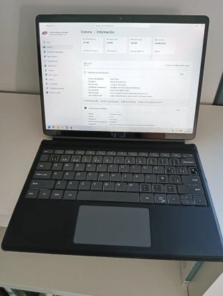 Tablet Chuwi Hi10 Max con tastiera e penna H7