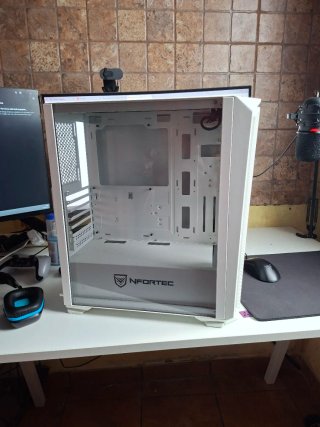 Caja PC Gamer Nfortec Blanca