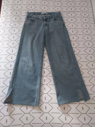 Pantalón campana Mango