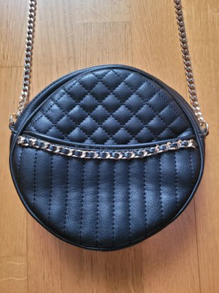 Bolso Redondo Zara Negro Acolchado