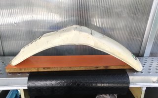 Guardabarros Puch Blanco para Restaurar
