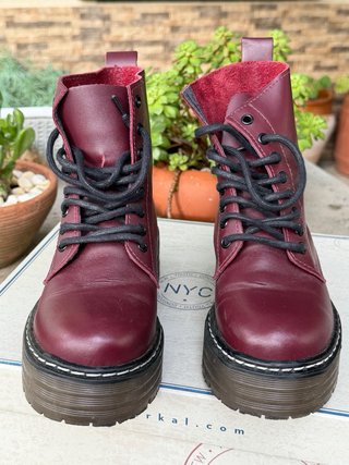 Botas botines NYC Burdeos de Piel
