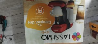 Cafetera Bosch Tassimo Compact One Roja