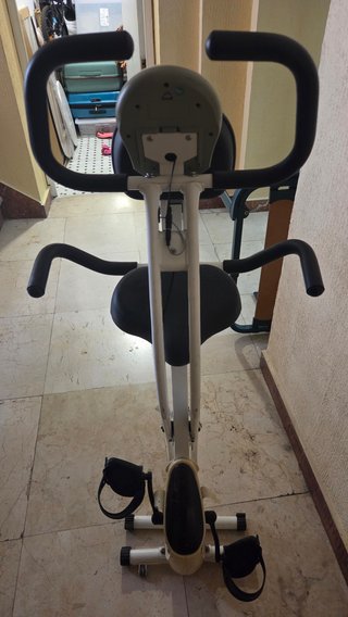Bicicleta Estática Plegable BH Tecnovita