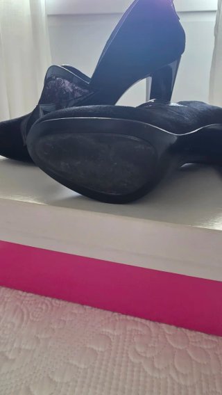 Zapatos de ante negro Magrit talla 38