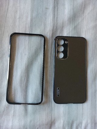Carcasa Samsung S23 Plus con marco