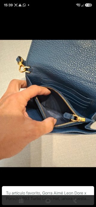 Monedero chica Prada azul