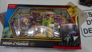 Colección Premium Mega-Zygarde EX