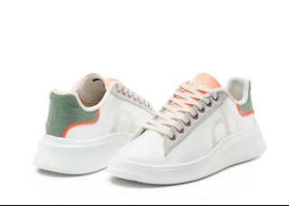 Zapatillas Blancas y Verdes