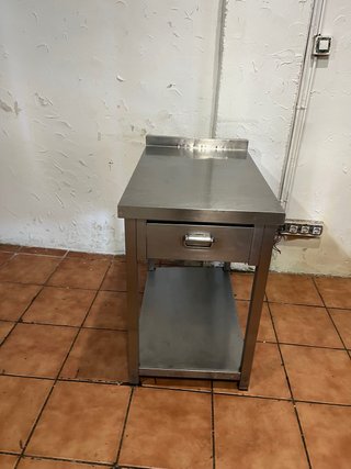 Mesa de trabajo de acero inoxidable