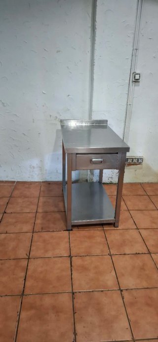 Mesa de Trabajo de Acero Inoxidable