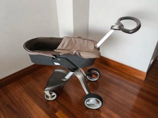 Carrito Stokke Capazo y Silla con Saco Invierno