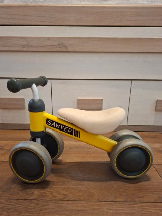 Triciclo Infantil Sawyer Amarillo