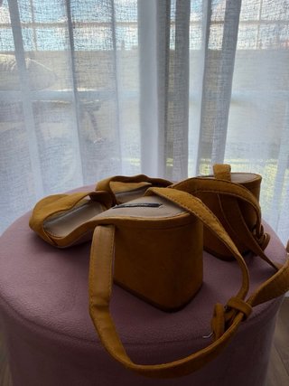 Sandalias de tacón Pull&Bear