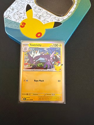 Carta Pokémon Toxtricity 30 Aniversario