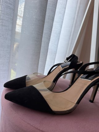 Zapatos de tacón Stradivarius negros