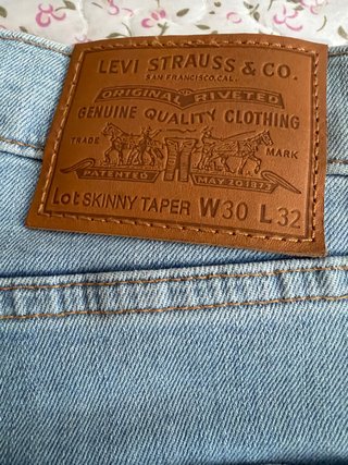 Pantalón. Levis