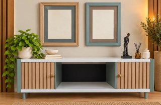 Mueble TV renovado más 2 cuadros(entrega incl)