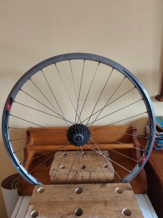 Rueda Shimano 10v Match1