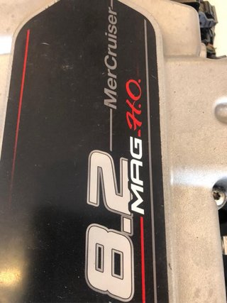 Motor Marino MerCruiser 8.2 MAG H.O. V8