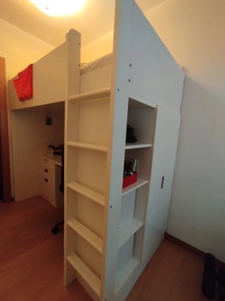 Litera Ikea con Armario y Escritorio