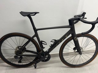Bicicleta Carretera Scott Addict RC 15 2022