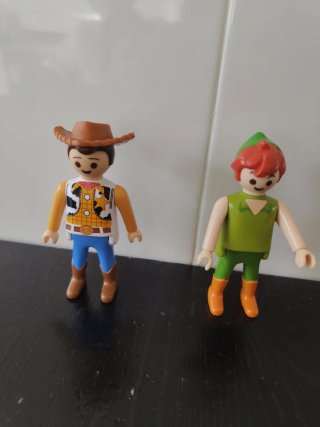 2 Figuras Playmobil Kinder Maxi.