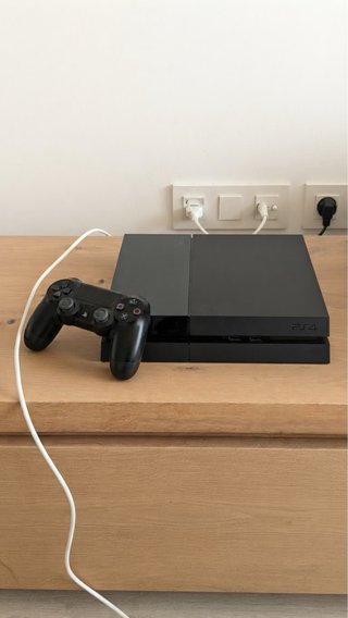 PS4 (PlayStation 4) Negra