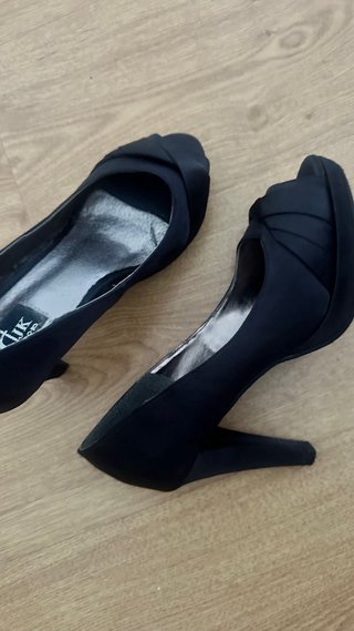 Zapatos de tacón Clik negros talla 37
