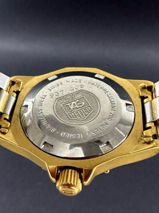 TAG Heuer 3000 Professional 937.408 oro mujer