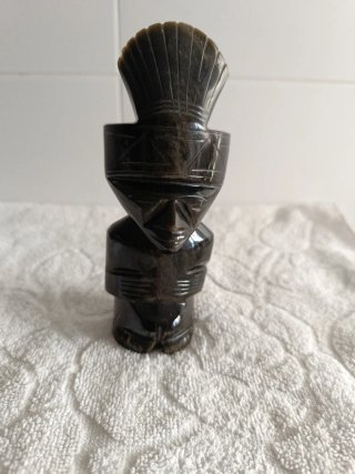 Figura Azteca de Obsidiana