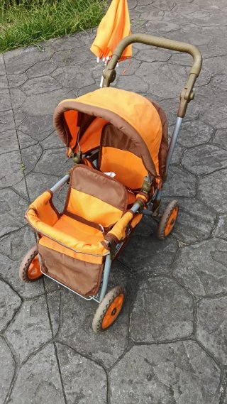 Silla para muñecas