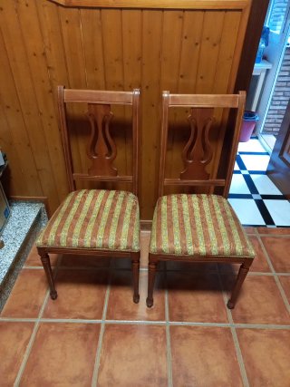 Pareja de sillas 18 cuatro x 30 e