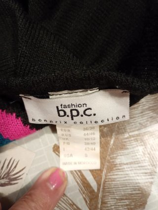 Vestito di lana con disegni geometrici