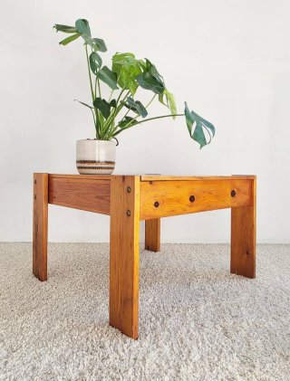 Mesa brutalista de pino | Vintage 70s