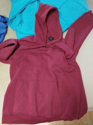 Sudadera roja H&M