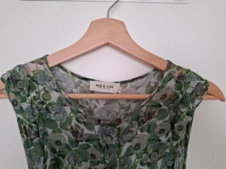 Vestido corto estampado verde Indi & Cold