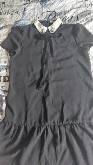 Vestido corto negro